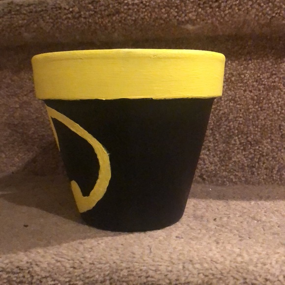 Batman Flower Pot - Picture 2 of 5